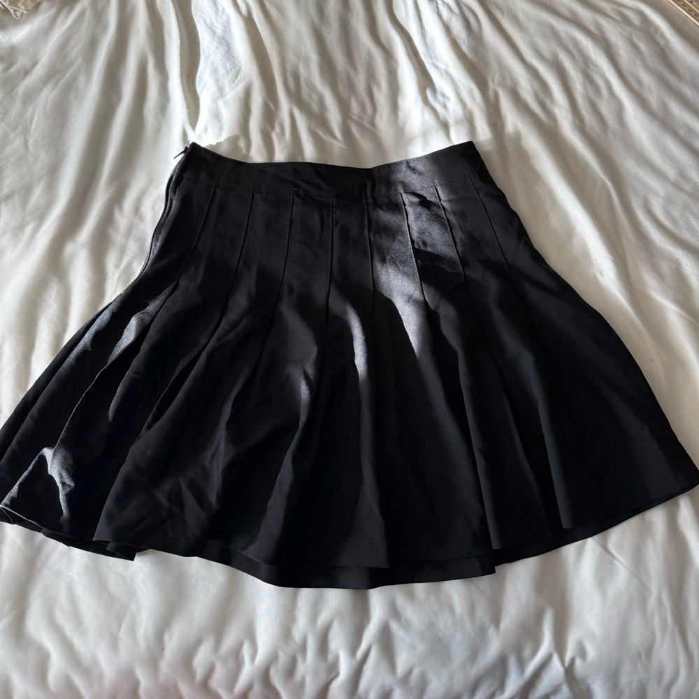 Love Tree Black Circle Skirt with Pleats